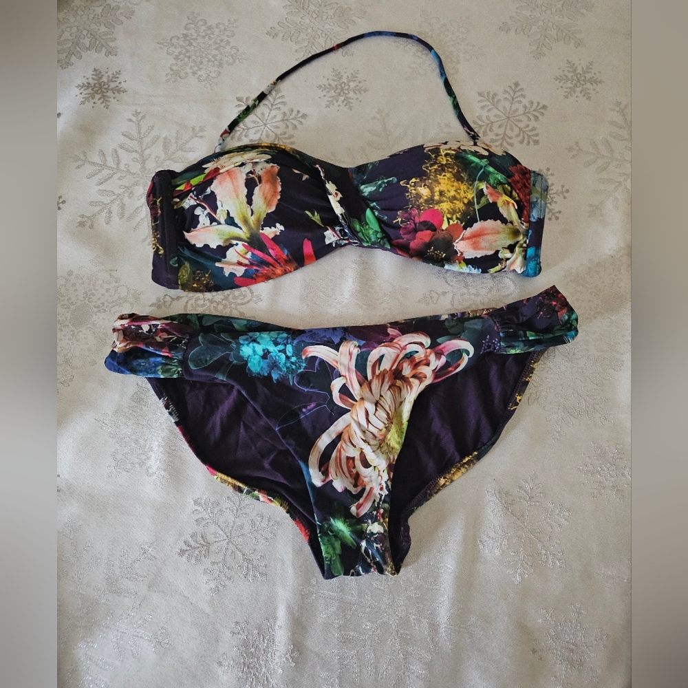 Isola By Megan Gale Multicolor Floral Bikini Top SZ 14 Bottoms SZ 16